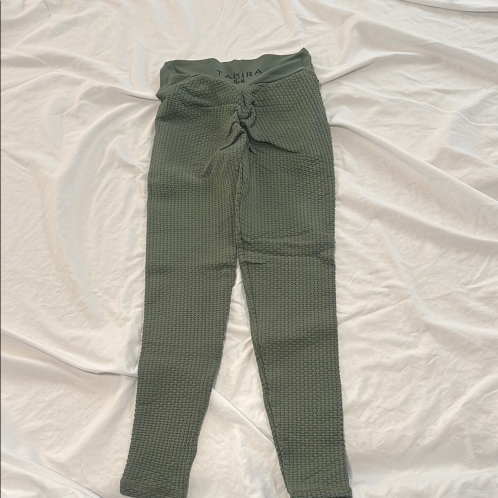 Green Textured Leggings